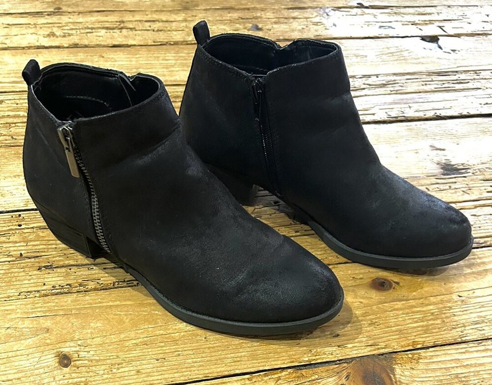 Carlos by Carlos Santana Women’s Size 9M Black Brie Ankle Zip Up Heeled Boots